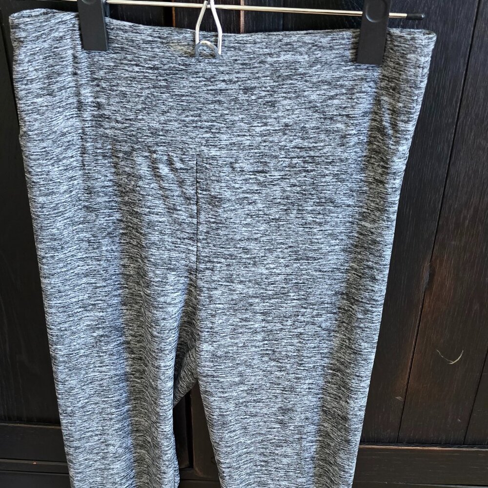 LOT OF 3 No Boundaries Womens Leggings Sz Small/Med Pre Owned